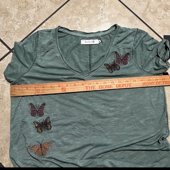 Billy T - Picture 4 of 7